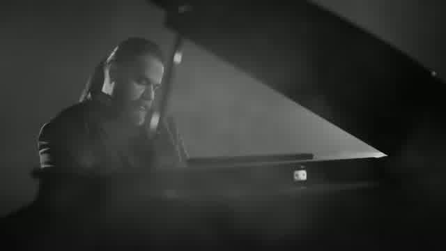 رضا صادقی به نام بغلم کن