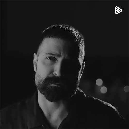 ندیم - گل قرمز