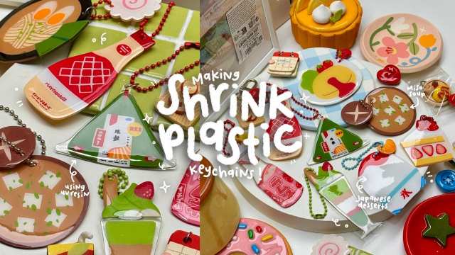 how i make shrink plastic keychains, beginner friendly🍙🍓🍵 using acrylic markers