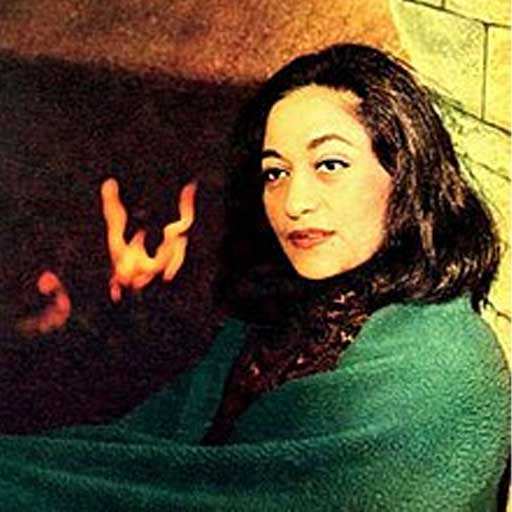 مرضیه دیدی که رسوا شد دلم